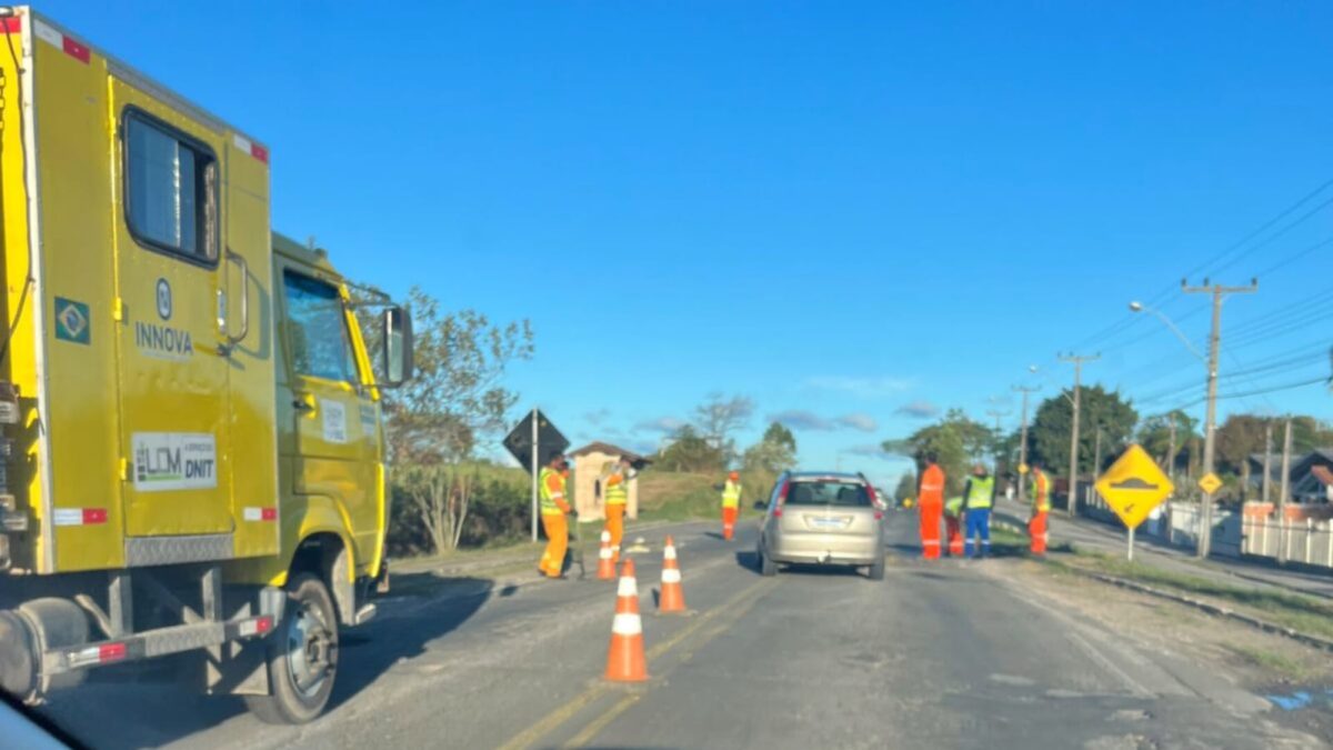 Rodovia Genésio Mazon recebe operação tapa buracos