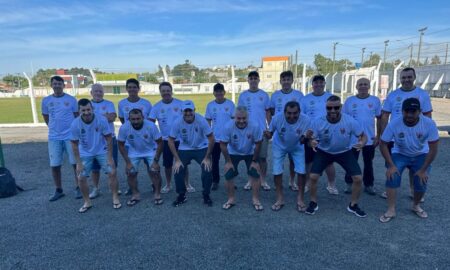 Quarentão do Rui Barbosa vence na estreia da camisa de passeio