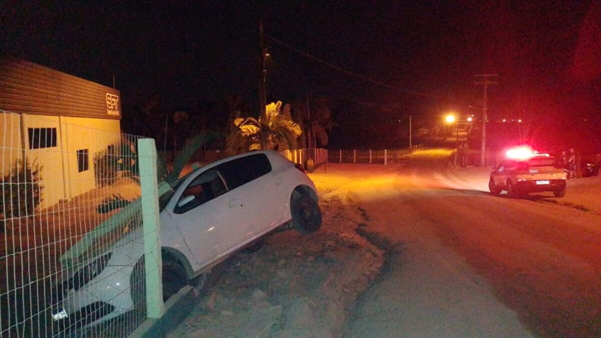 Motorista é rendido e tem carro roubado em Morro da Fumaça