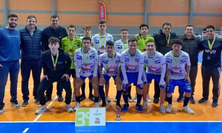 Futsal masculino de Morro da Fumaça conquista vaga para a fase estadual da Olesc