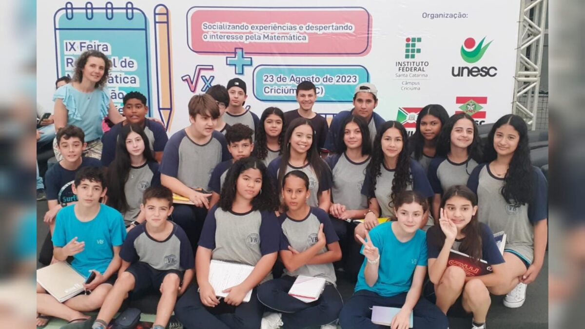 Estudantes da escola Vitório Búrigo visitam Feira de Matemática