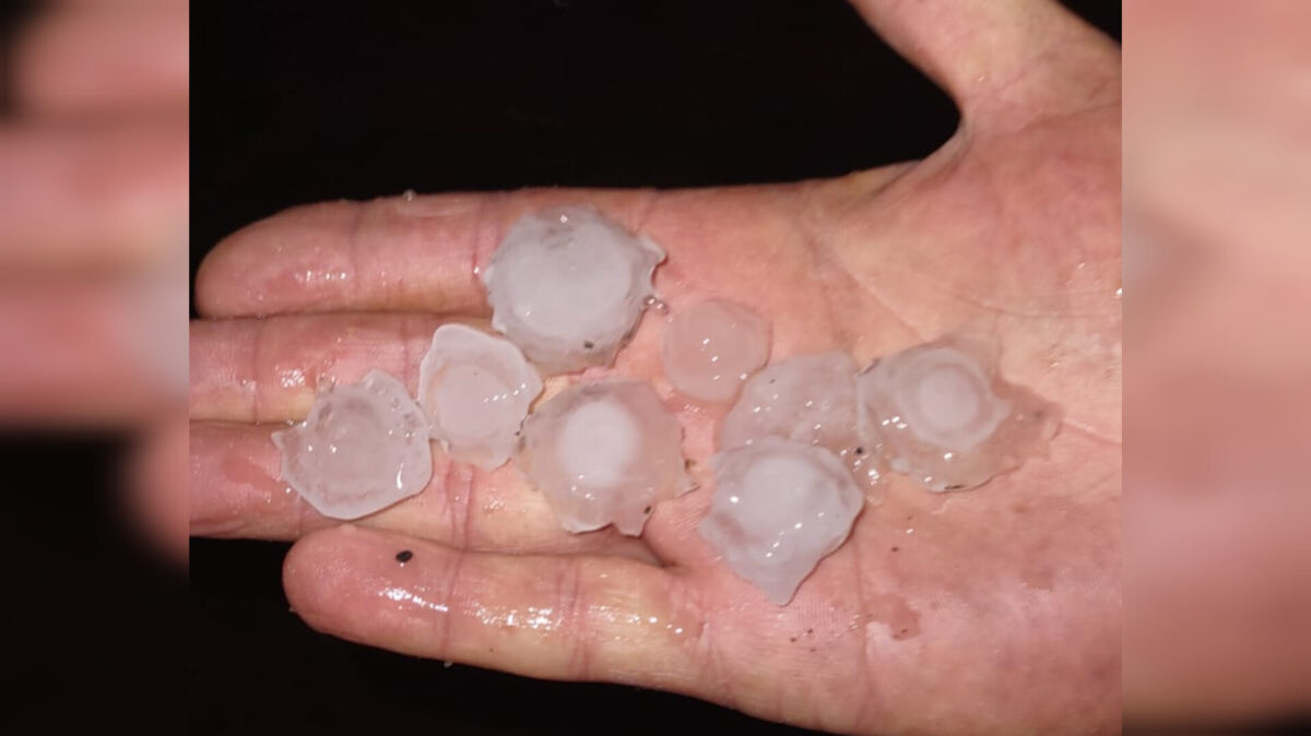 Chuva de granizo atinge Morro da Fumaça