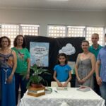 Aluna de Morro da Fumaça realiza o lançamento do seu segundo livro na escola