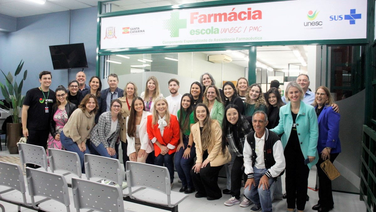 Farmácia Escola tem estrutura reformada inaugurada nas Clínicas Integradas na Unesc