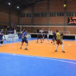 Em disputa acirrada, VOA Vôlei Morro da Fumaça vence Pinheiro FC/FME Campos Novos