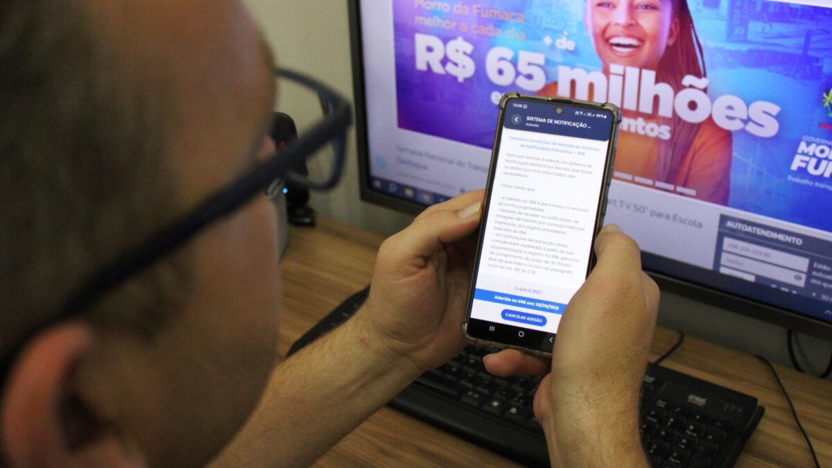 Morro da Fumaça adere sistema que permite desconto no valor das multas de trânsito