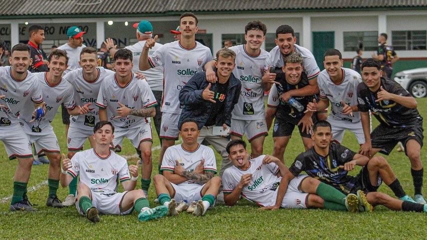 Rui Barbosa sub-18 garante classificação na Larm