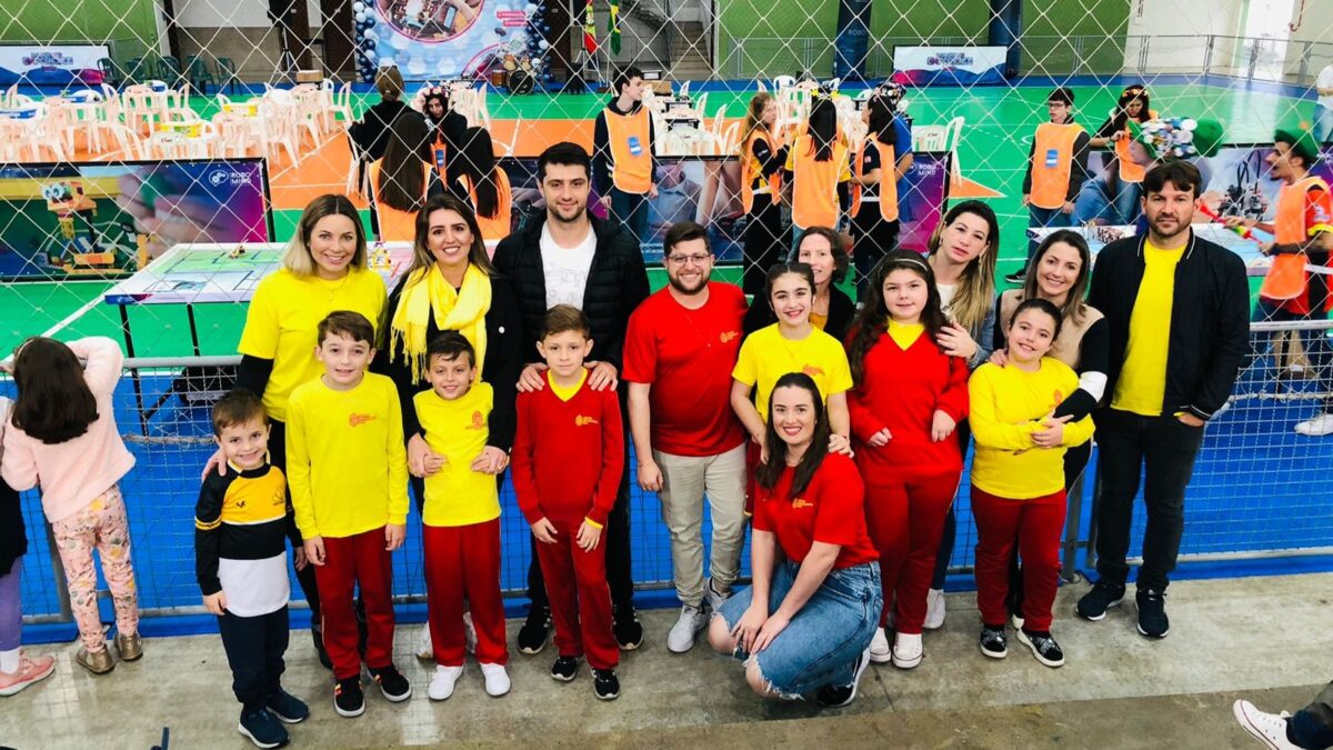 Alunos do Centro Educacional Davi são selecionados para etapa nacional de evento de robótica