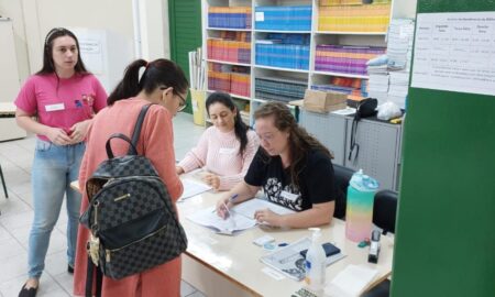 Escolas estaduais não atingem quórum mínimo de pais na eleição de diretor