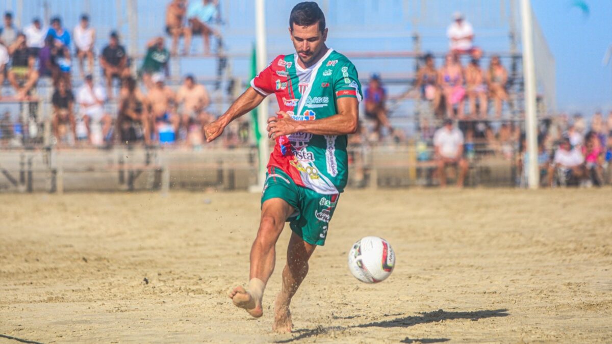 Rui Barbosa e Construtora Massiroli abrem a terceira rodada do Praião