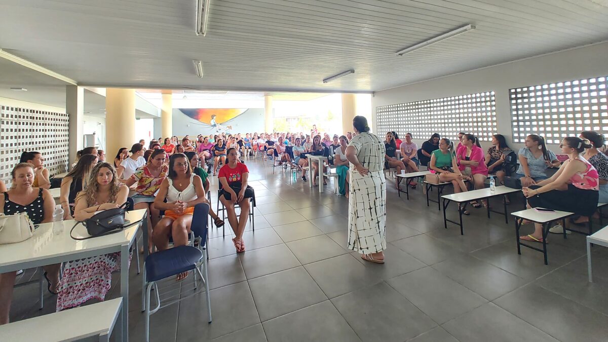 Alunos voltam às aulas na próxima quarta-feira