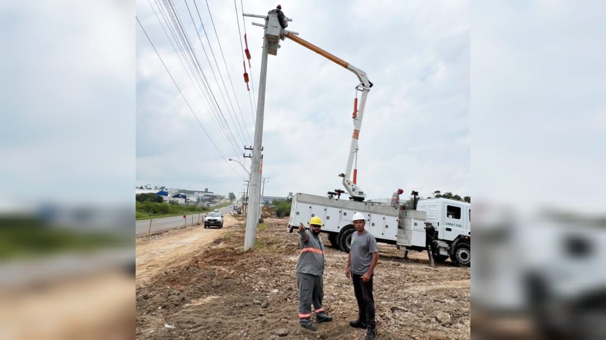 Rodovia Otávio Dassoler é duplicada e terá deslocamento de postes e nova rede da Cermoful