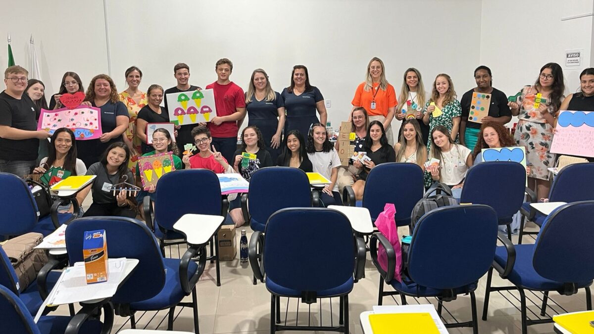 Educação fumacense realiza formação para aprimorar práticas de ensino para alunos com transtornos do neurodesenvolvimento e deficiência