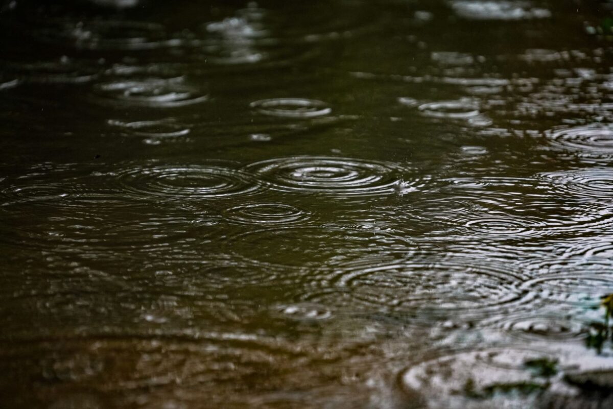 Frente fria traz novos temporais com chuva intensa e volumosa em Santa Catarina