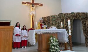 Paróquia São Roque celebra a Páscoa com reflexão e renovação espiritual