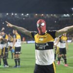 Tigre é bicampeão no centenário do Campeonato Catarinense