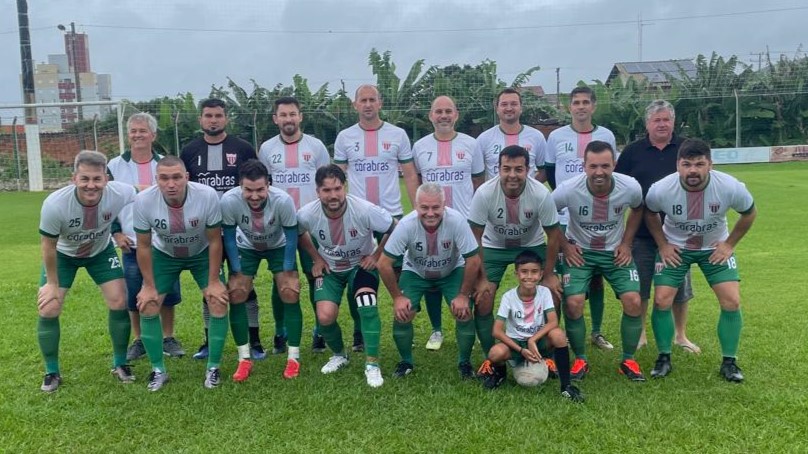 Master do Rui Barbosa arranca empate contra o Semel