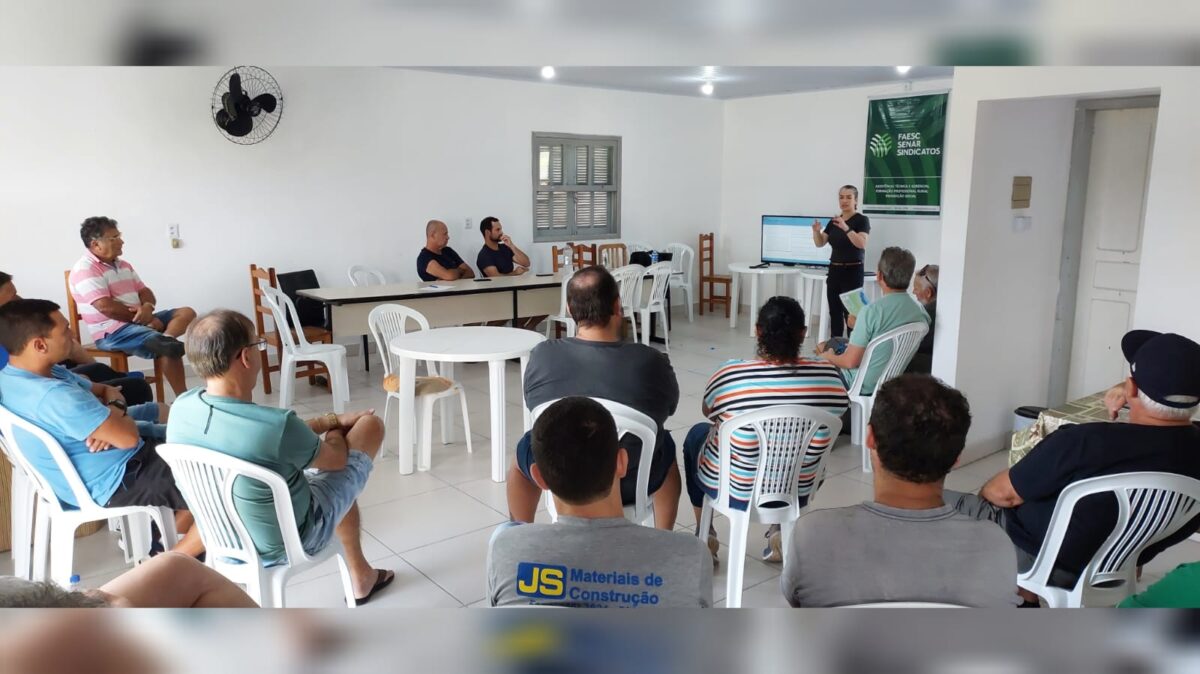 Moradores do Balneário Esplanada discutem sobre Área de Proteção Ambiental (APA) da Baleia Franca