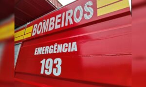 Bombeiros de Morro da Fumaça controlam incêndio em vegetação
