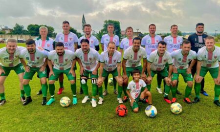 Master do Rui Barbosa empata em jogo paralisado pela chuva