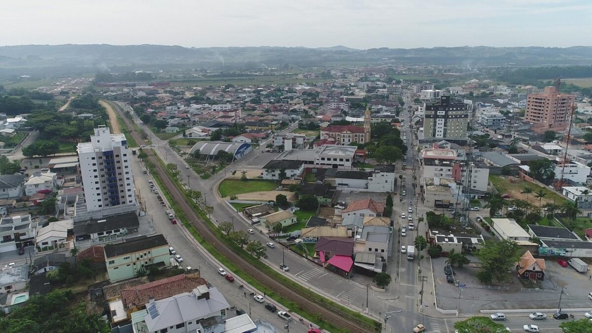 Morro da Fumaça celebra 62 anos de emancipação com excelentes índices em desenvolvimento econômico