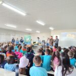 Escolas municipais de Morro da Fumaça aderem ao Projeto Turminha Cristal Recicla