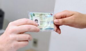 Agendamento para emissão de RG passa a ser via site a partir de sexta-feira