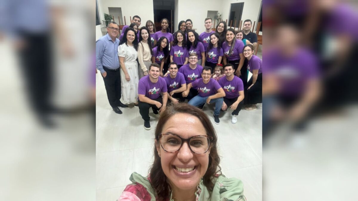 Evento da Assembleia de Deus sobre criação dos filhos e excesso de telas reúne 150 pessoas