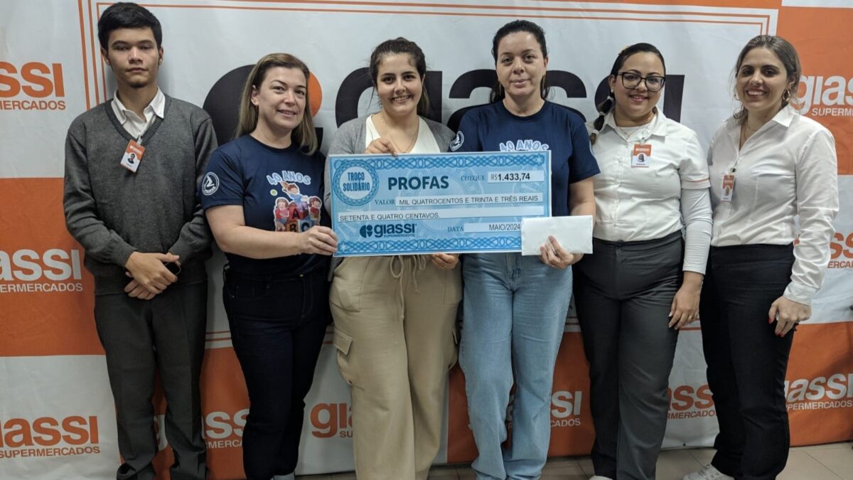 Troco solidário do Supermercado Giassi rende R$ 1,4 mil ao Profas