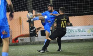 DKB Distribuidora e Natreb Máquinas disputam final da Copa Cermoful - Taça 60 Anos