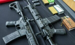 Polícia Civil comemora 212 anos e delegacia de Morro da Fumaça ganha fuzil