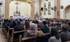 Linha Torrens realiza última novena antes da tradicional festa de Nossa Senhora do Carmo