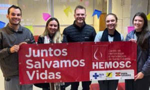 Colaboradores da Cermoful Energia realizam doação de sangue