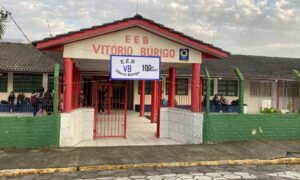 Escola Vitório Búrigo recebe o projeto Jovens Cooperativistas da Cermoful