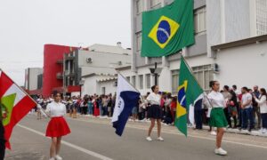 Trânsito de Morro da Fumaça terá bloqueios durante Desfile Cívico de 7 de setembro