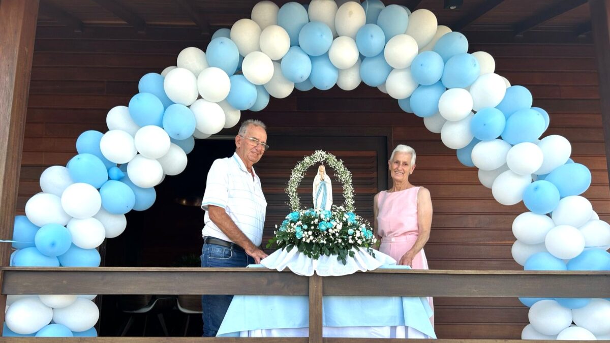Com testemunhos de fé, moradores do Bairro Bortolatto celebram missa em honra a Nossa Senhora de Lourdes