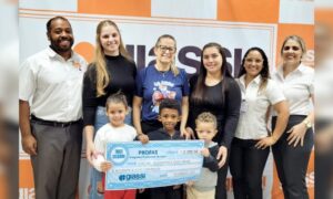 Profas recebe R$ 2,2mil do Troco Solidário do Supermercado Giassi