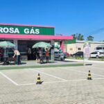 Rosa Gás celebra novo capítulo com inauguração de autoatendimento 24h e loja de conveniência