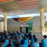 Sicoob Credija leva contação de histórias sobre educação financeira à Escola Biázio Maragno