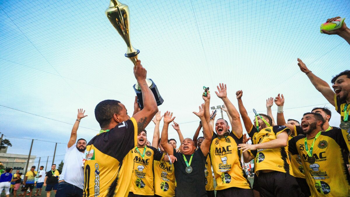Complexo MF/Cerâmica Zaccaron é campeão da Copa Cermoful de Futebol 2025