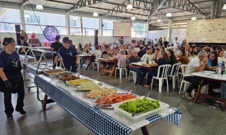 Festeiros comemoram sucesso absoluto do Almoço Típico Italiano da Maggiofest