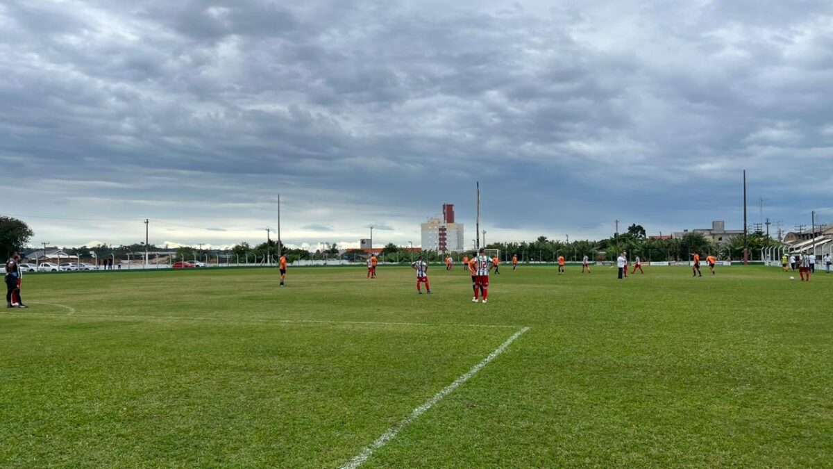 Santa Cruz vence o clássico quarentão contra o Rui Barbosa
