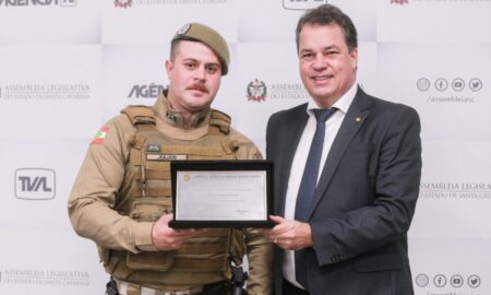 Soldado de Morro da Fumaça é reconhecido por ato de bravura