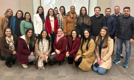 Associada da Acimf destaca importância de visita na empresa La Moda