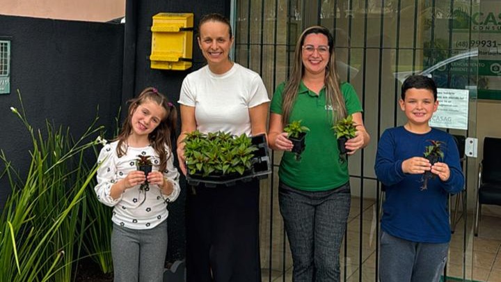 Doação de mudas celebra o mês do Meio Ambiente com incentivo ao plantio nativo