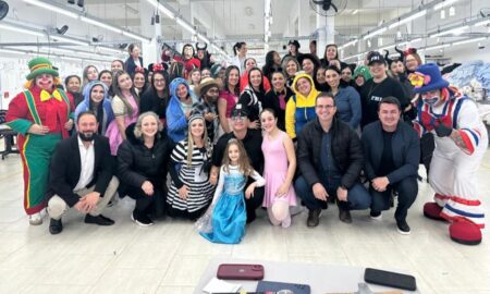 Festa à fantasia marca integração entre colaboradores da MDC Confecções