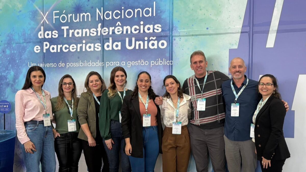 Amrec fortalece a governança pública com participação em fórum nacional