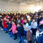 Aproximando comunidade escolar e Exército Brasileiro, banda do 28º GAC se apresenta em Morro da Fumaça