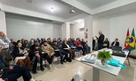 Momento de confraternização e capacitação marca o Dia do Agricultor em Morro da Fumaça