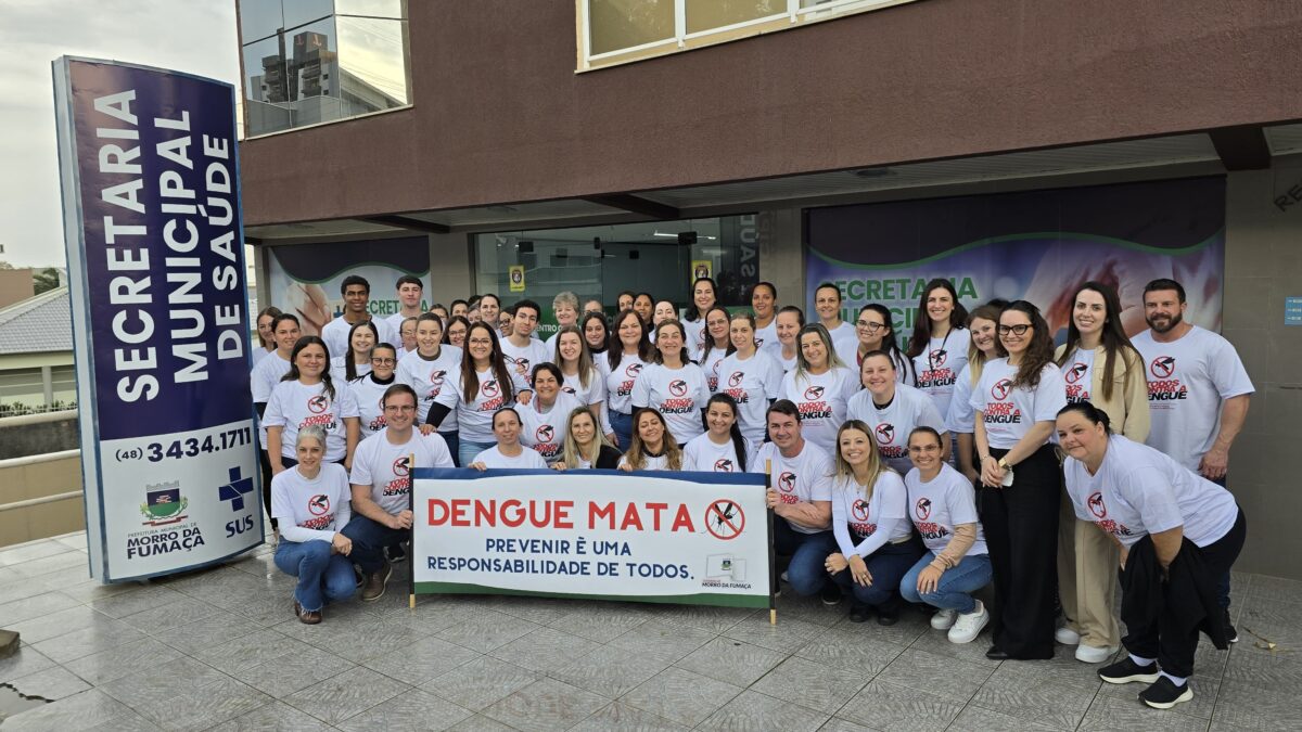 Morro da Fumaça intensifica ações contra a dengue com ato de mobilização e entrega de camisetas para profissionais de saúde